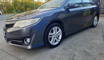 2012 Toyota camry atara 2.jpg